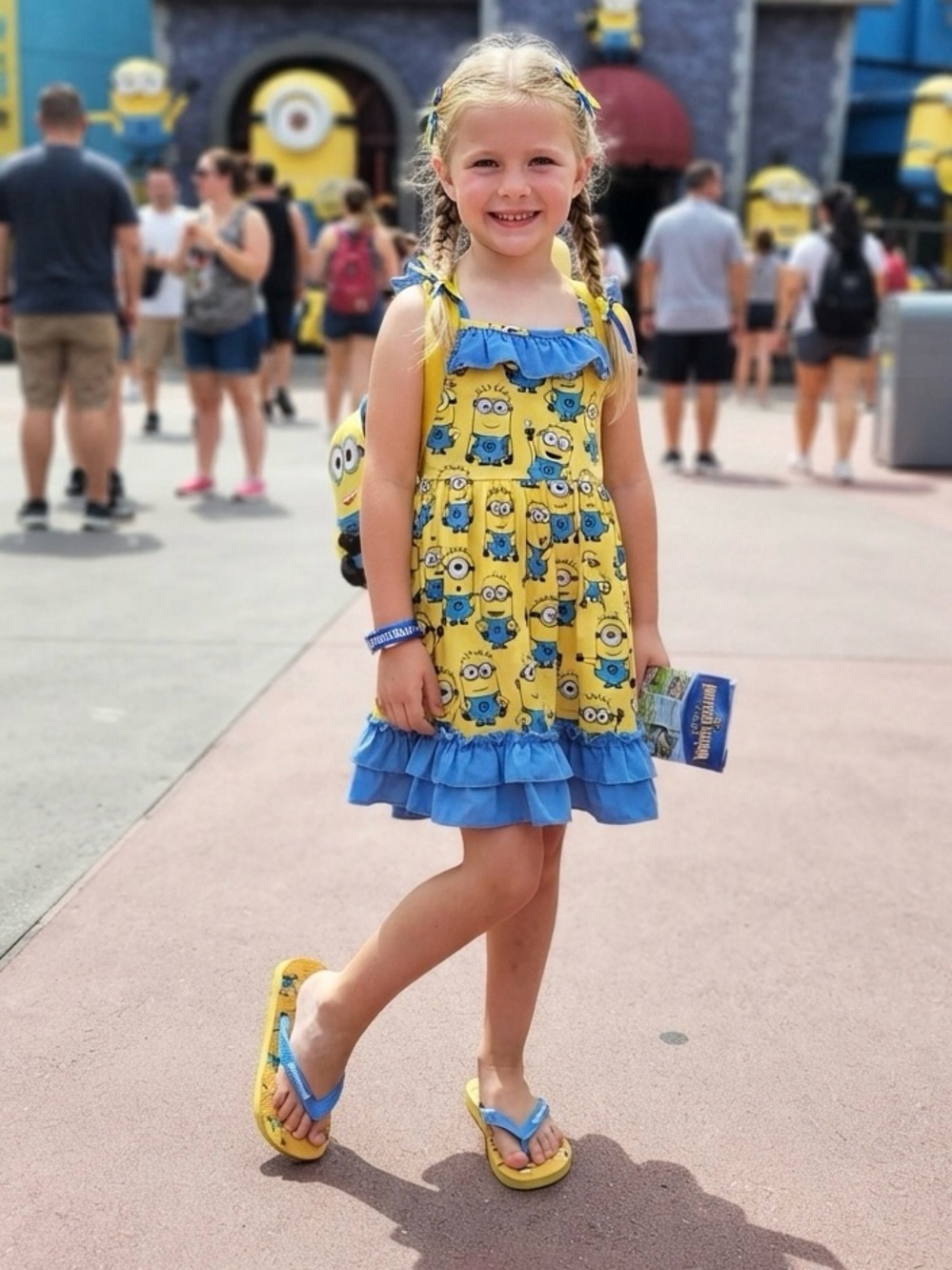 NWT❤️Havaianas Boys/Girls kids Minions Sliper sz11
